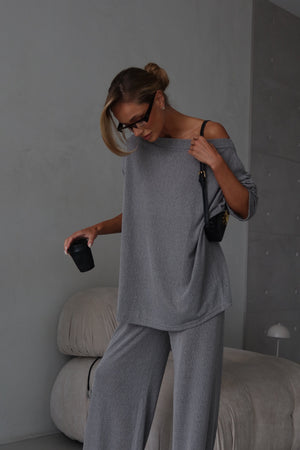 Céleste Off-Shoulder Knit Set – Grey