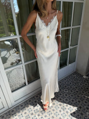 Cléo Lace-Trim Satin Maxi – Milk White