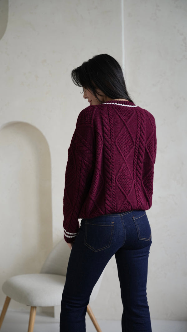 Beatrice Contrast-Trim Cable Sweater – Burgundy