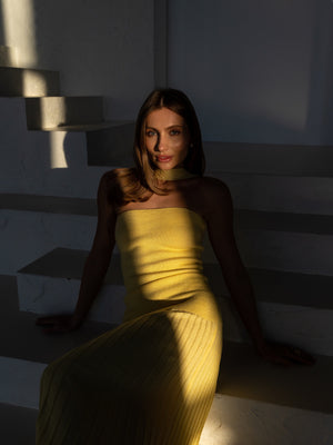 Emeline Strapless Pleated Dress – Yellow
