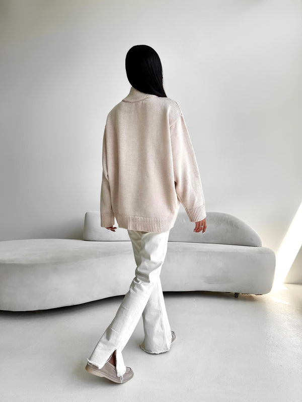 Maëlle Oversized Knit Sweater – Beige