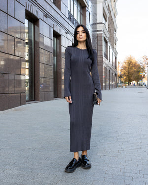 Rosalie Ribbed Midi Dress – Graphite