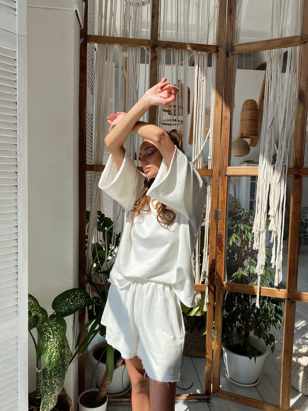 Isaline Oversized Tee & Shorts Set – Ivory