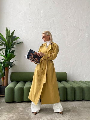 Dorothée Belted Faux-Leather Trench – Mustard