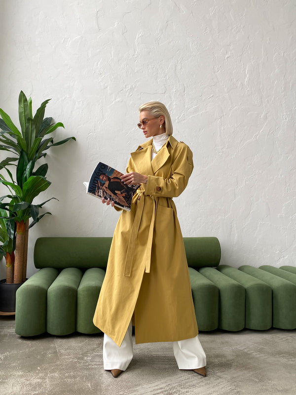 Dorothée Belted Faux-Leather Trench – Mustard