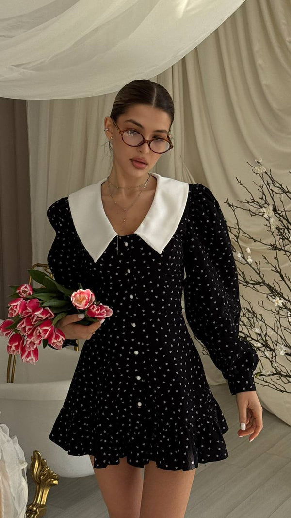 Rochie mini cu inimă de la miezul nopții