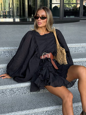 Rochie mini neagră cu volane Sicily