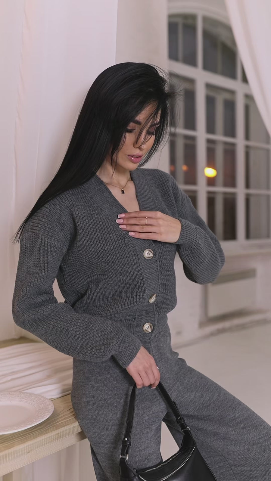moreamor:RywNsnjWs1QOzjcYHbDMp #darkgrey