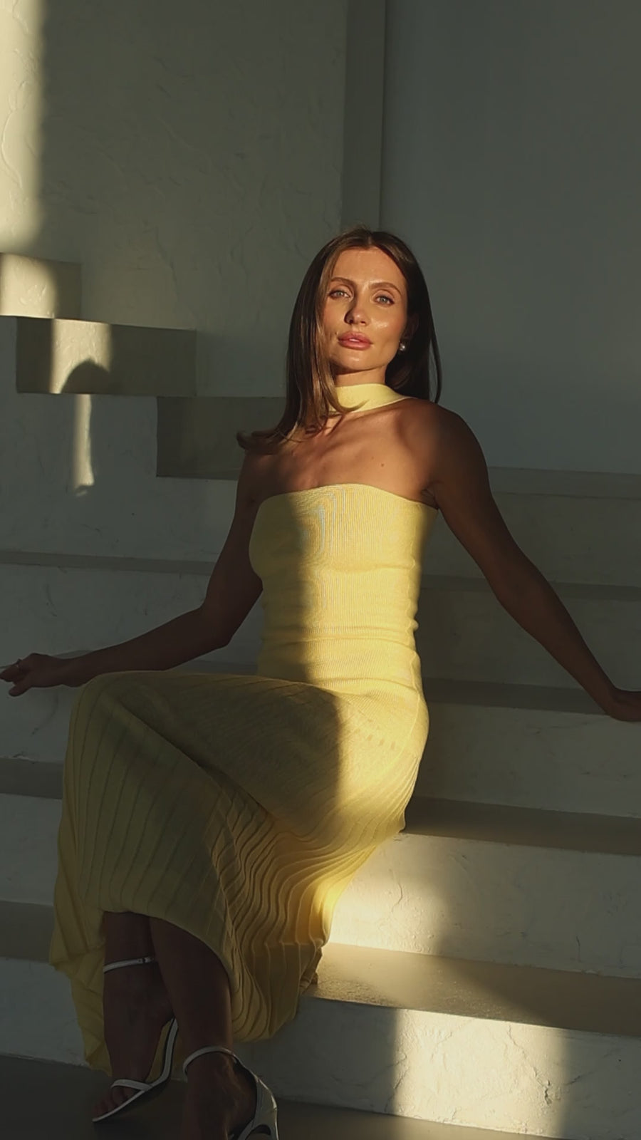 moreamor:PJ2KTGlAcfq_ln7UqeB2S #yellow