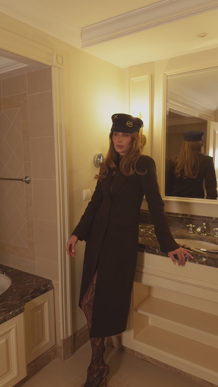 Irène Single-Breasted Wool Coat in Chocolate, video