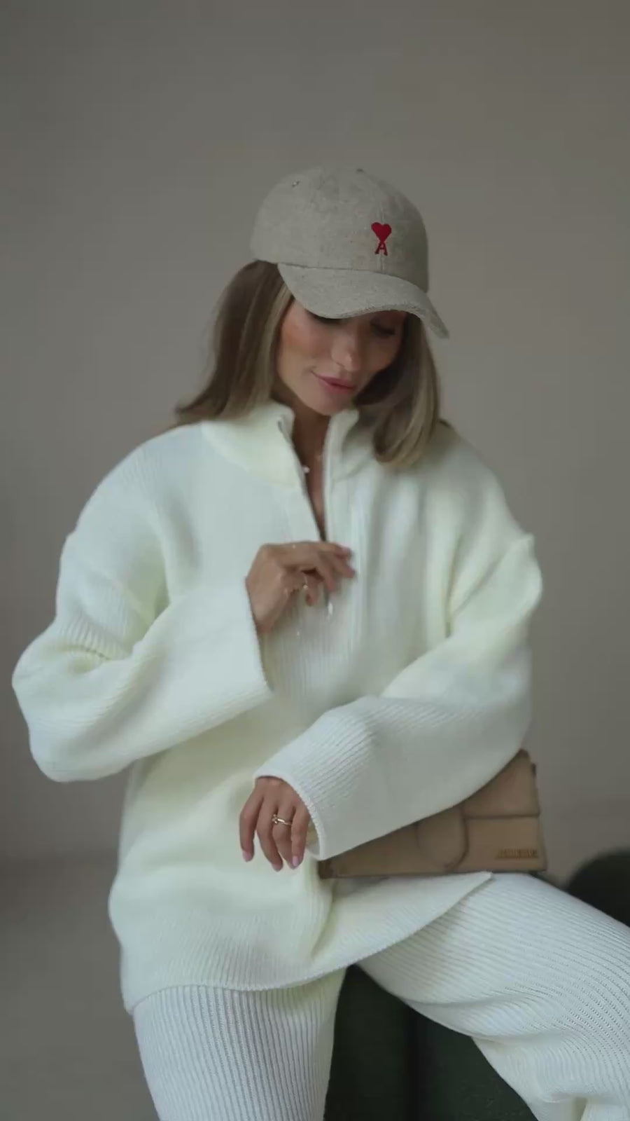moreamor:PNOf90XVo2iSI8YKXZ_-R #milkwhite