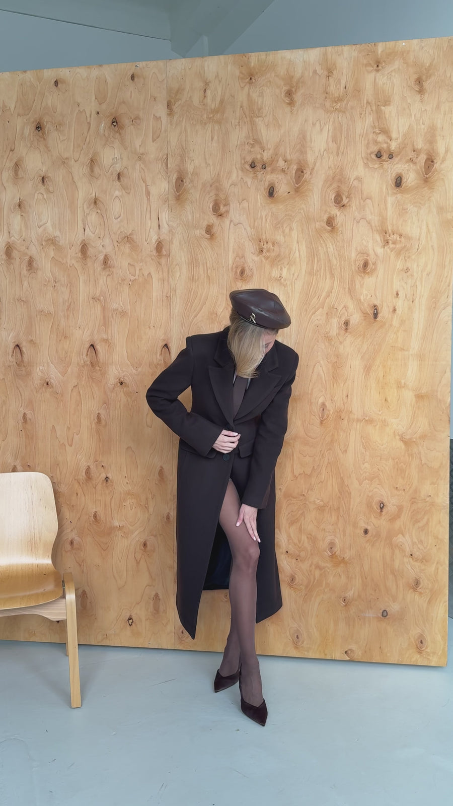 Irène Single-Breasted Wool Coat in Chocolate, video