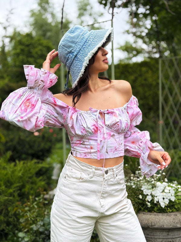 Sylvaine Off-Shoulder Printed Crop Top