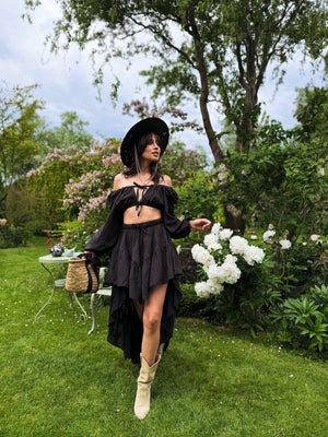 Bérénice Broderie Top & Skirt Set – Black
