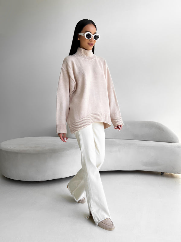 Maëlle Oversized Knit Sweater – Beige