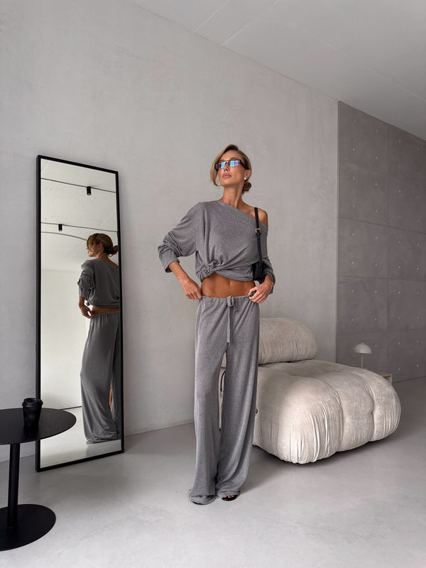 Céleste Off-Shoulder Knit Set – Grey