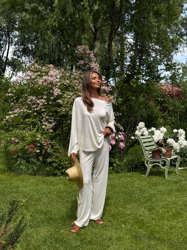 Céleste Off-Shoulder Knit Set – Butter