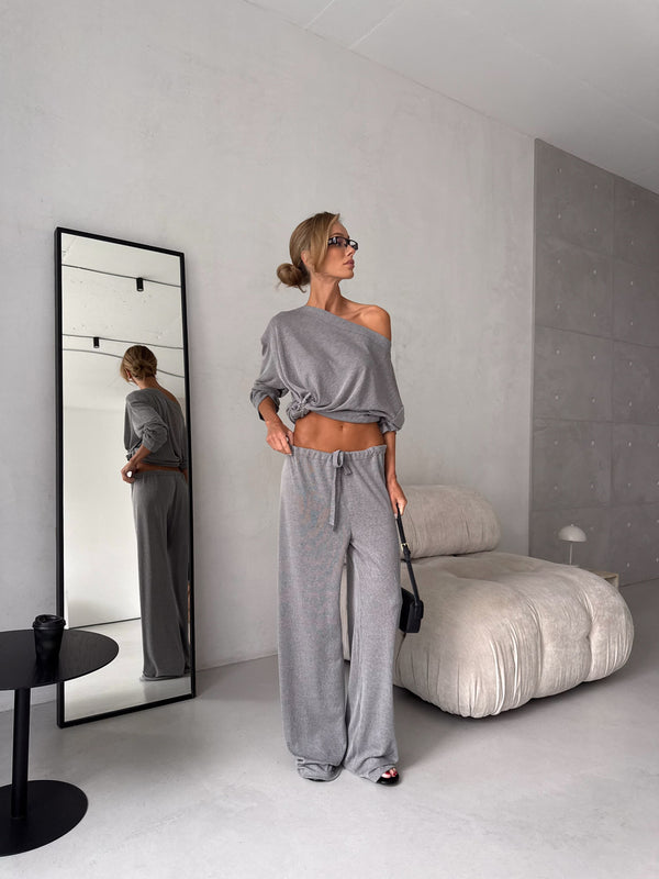 Céleste Off-Shoulder Knit Set – Grey