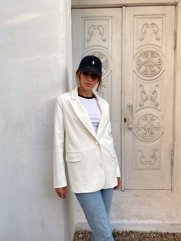 Hermine Oversized Longline Blazer – White
