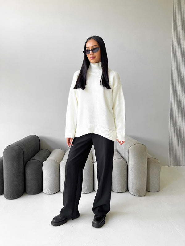 Maëlle Oversized Knit Sweater – Milk White