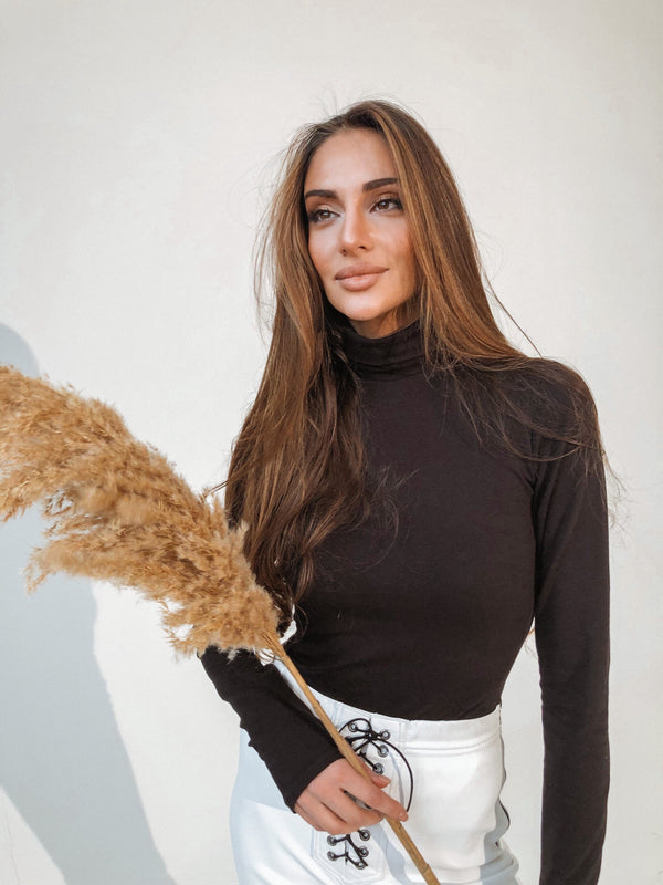 Hélène Ribbed Turtleneck Top