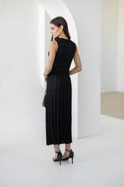 Ophélie Knit Top & Pleated Skirt Set in Black