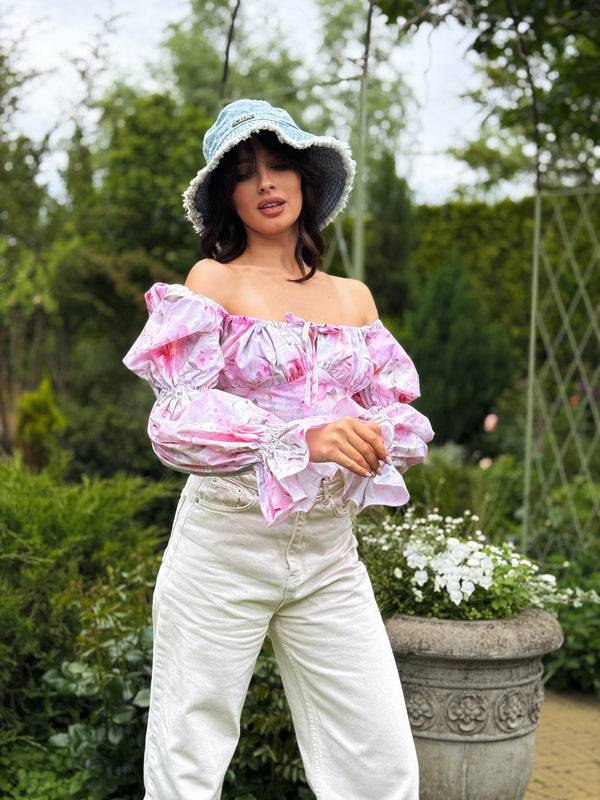 Sylvaine Off-Shoulder Printed Crop Top