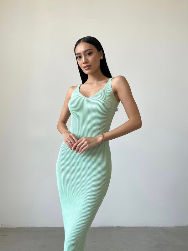 Isaure Ribbed Knit Midi Dress – Mint