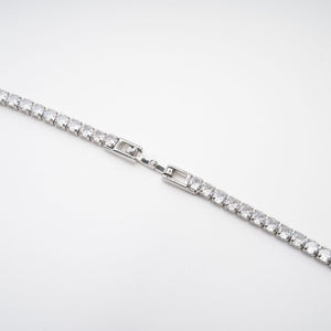 Luxury Crystal Necklace with Floral Centerpiece